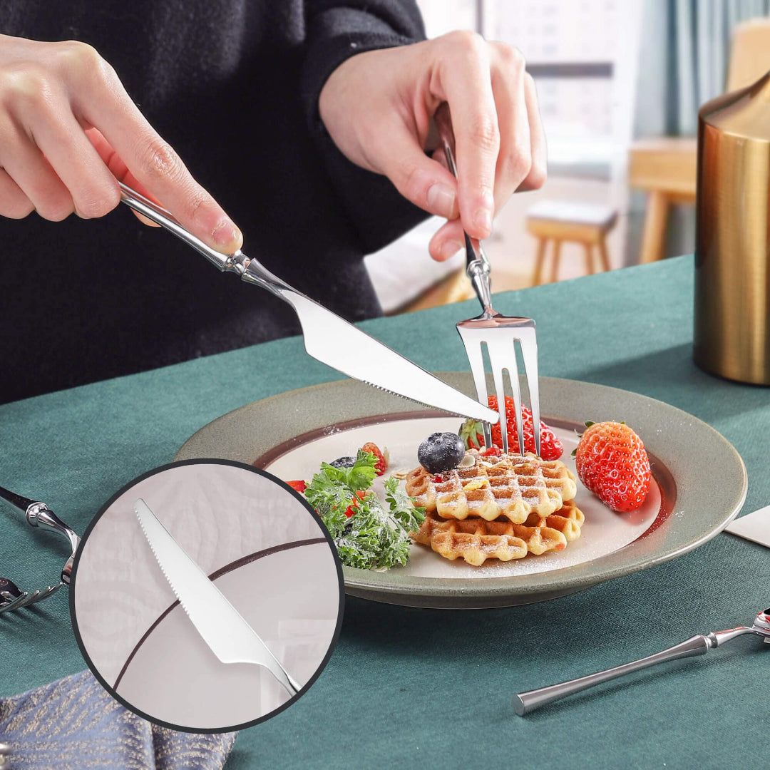 Vatican Glossy Silver Flatware Set With Tea Spoon