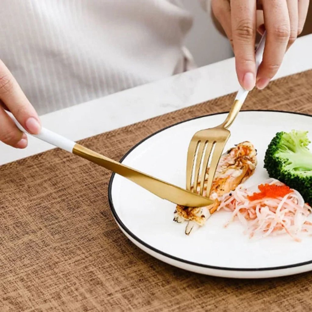 Minimalist Matte White Gold Flatware Set - WHITE GOLD - Lemeya